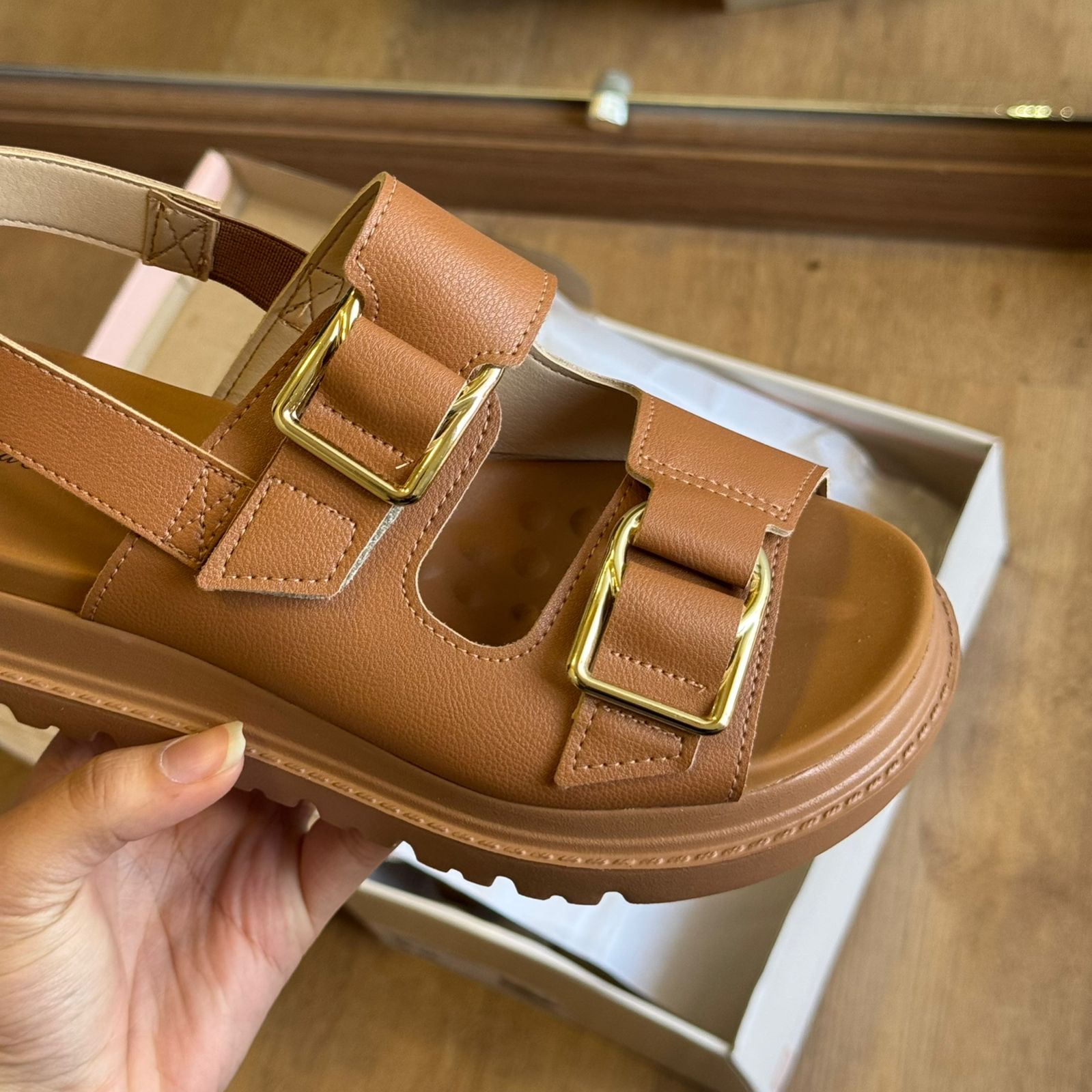 Sandália Modare Espelho Dourado 7200.102 - Imagem 7